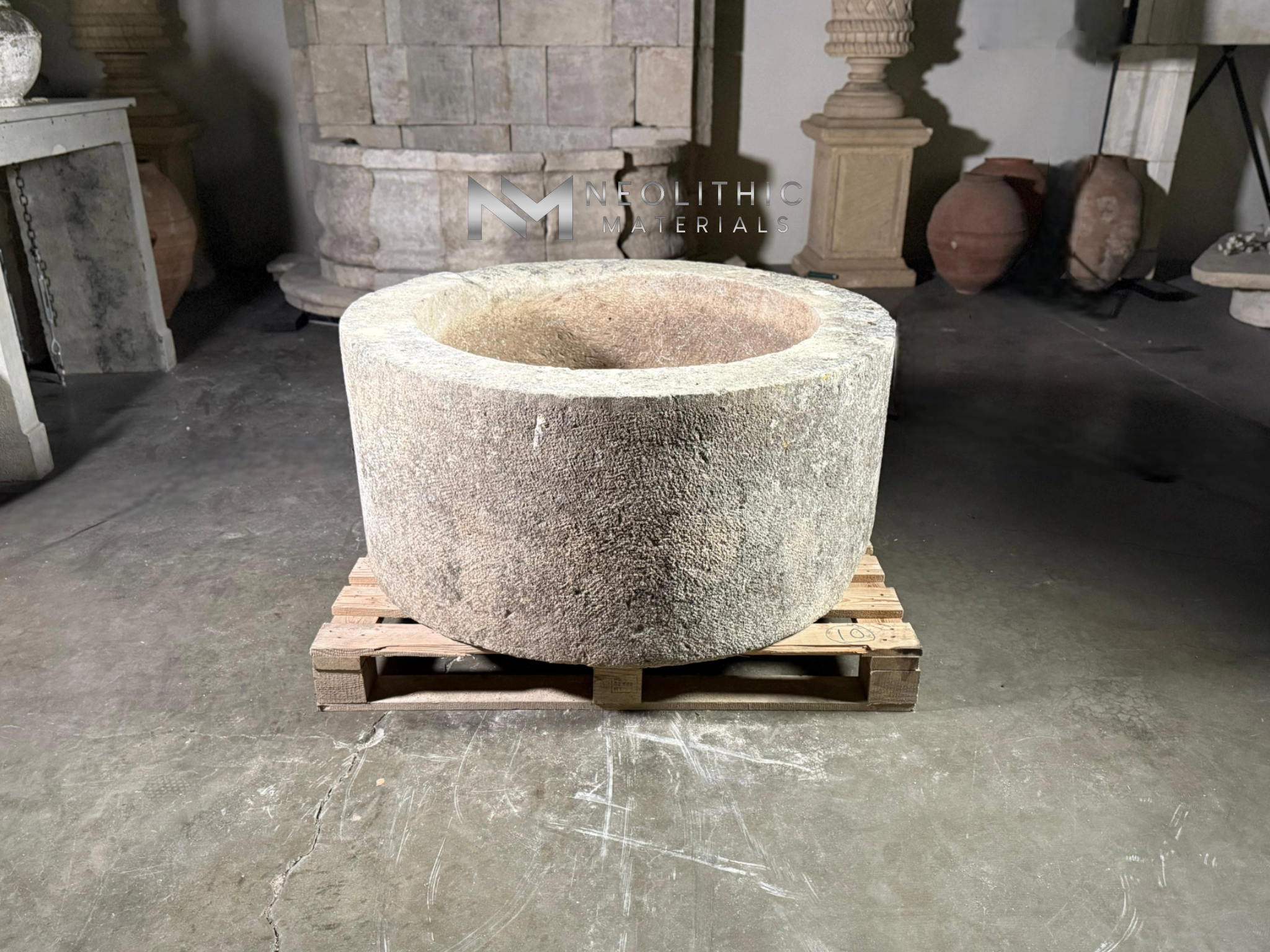 French Antique 19th Century Limestone Well Head - Image 3